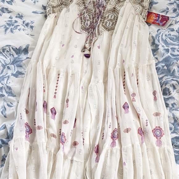 NWT Camilla White Boho Beaded Silk Gown - Picture 12 of 13